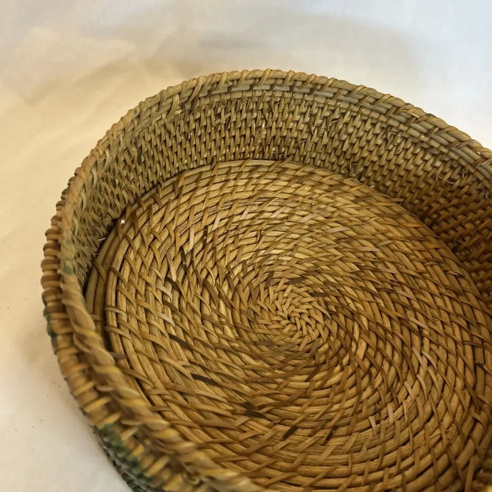 Unbranded vtg rattan